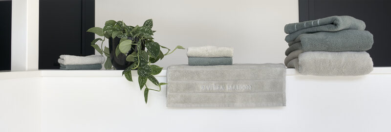 RM Elegant Towel moss 100x50