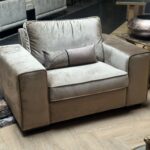 Garage Sale UrbanSofa Firenca Love Seat nu voor 500 euro